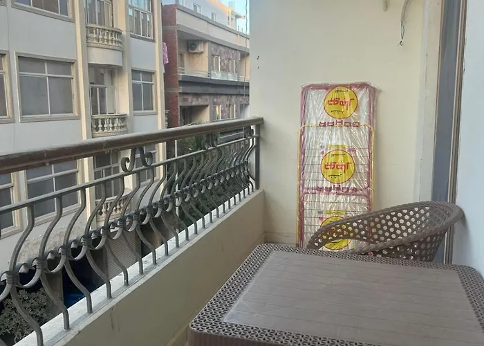 H&h Twin Apartment *